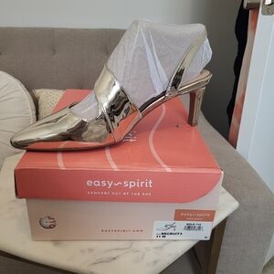 Gold Easy Spirit Slingback Heel